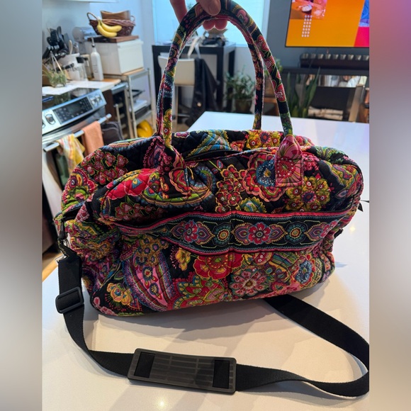 Vera Bradley Weekender Multicolor Floral Travel Bag in Cotton w/ Crossbody Strap - Picture 7 of 8
